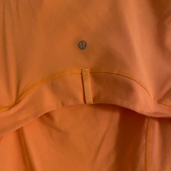 Lululemon define jacket size 8 - Picture 4 of 5